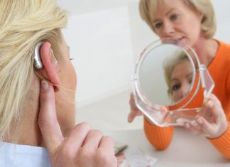 Quand mieux entendre aide à bien vieillir