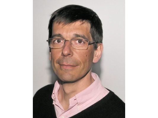 L’enfant et l’adolescent : reconnaître leurs besoins spécifiques de santé pour mieux les protéger