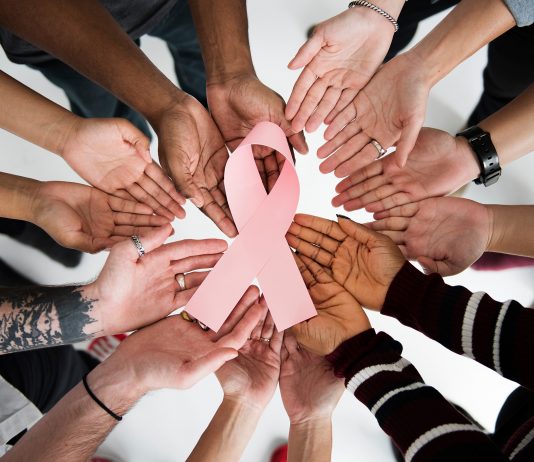 Cancer du sein : vers des traitements de plus en plus individualisés Photo une adobestock 157602231