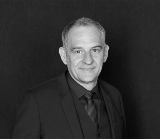 Accéder • PERMETTRE LE REMBOURSEMENT DES TESTS GÉNOMIQUES Pr Pascal Pujol, président de la Société française de Médecine prédictive et personnalisée (SFMPP)